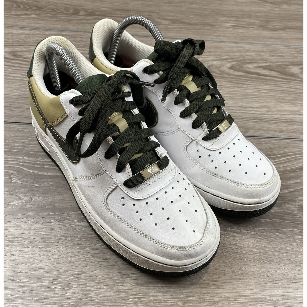 Nike Women's Air Force 1 '07 Dark Army Low Top Sneakers Size 6.5 Youth W 8